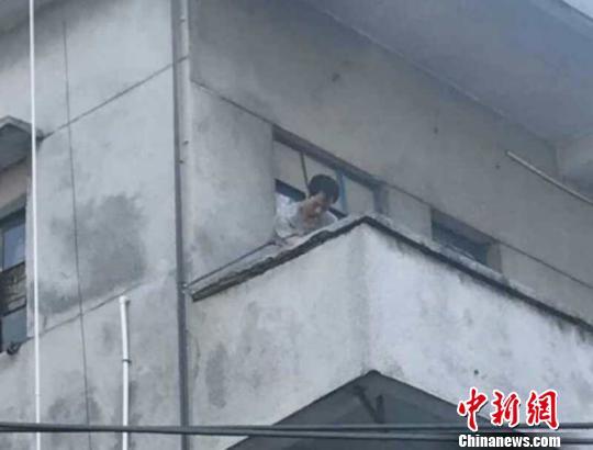 广东一医院3名新生儿死亡