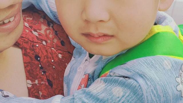 大班孩子哭闹不肯上学怎么办