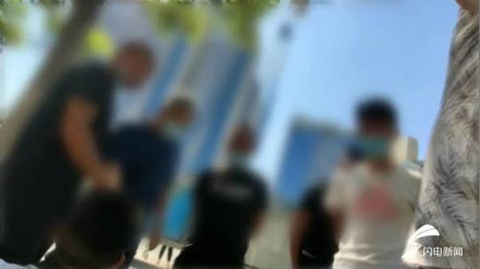 警惕!济南一天桥附近出现诈骗团伙,1人摆摊5人当托,专盯这类人