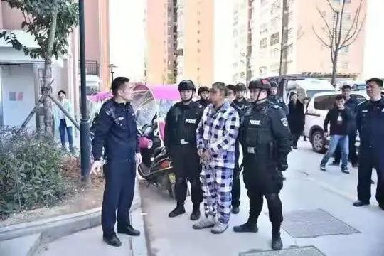 重要提醒!用手机拍警察执法，后果可能很严重