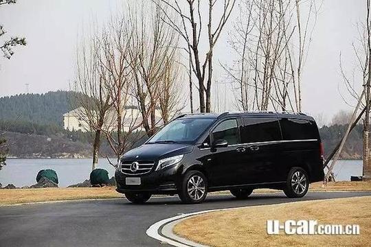 新款奔驰v级商务车进口版v250国产v260