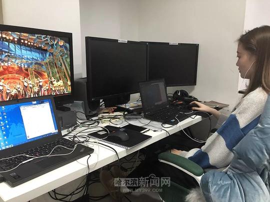 今年春晚"第一快手"!美女速录员每分钟能打400字