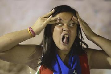 做鬼脸可爱吓人表情包