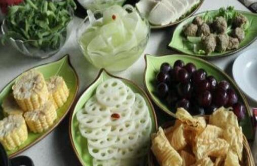 自贡偶素素食火锅
