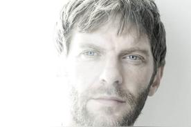 山姆&middot;哈兹尔丁