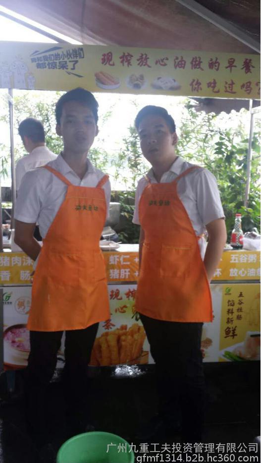 做好健康早餐加盟店创业项目功夫磨坊招商经理变身示范店员