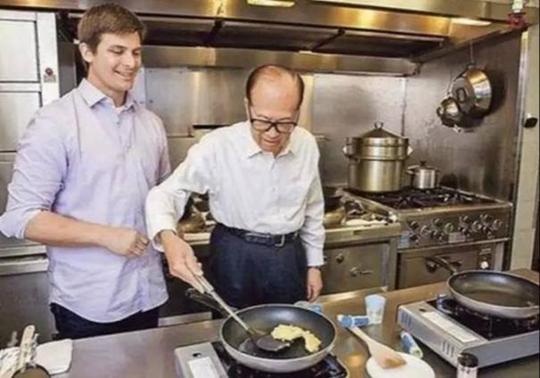 生意做得厉害的餐饮老板每天都在想什么?