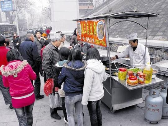臭豆腐摊年入百万