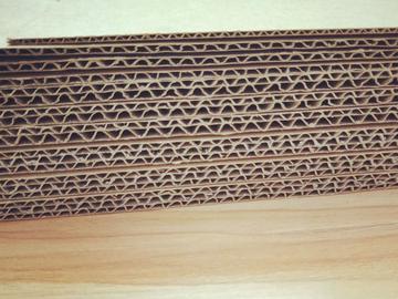 什么是瓦楞纸板材