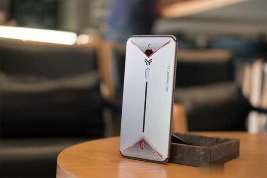 2019年手机性能top10:华为mate30pro不幸垫底,这款