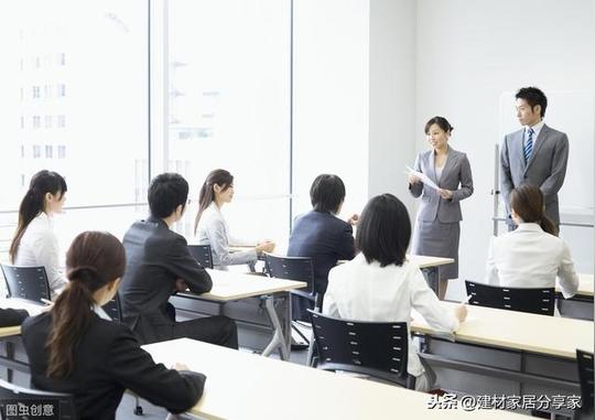 如何轻松年入20万?4大小本创业项目，超暴利