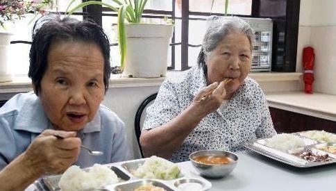 饭前喝汤和饭后喝汤哪个好