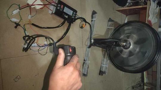 本铃（晶汇）电动车控制器60v72v通用,功能：点动4速，