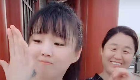 抖音萌宝晴是哪里人山东女孩萌宝晴火山视频