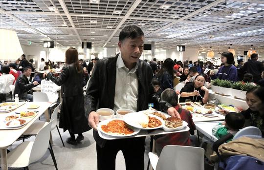 90后小伙开快餐店，饮料不要钱，反倒年赚130万(创业赚钱方法是什么)第1张