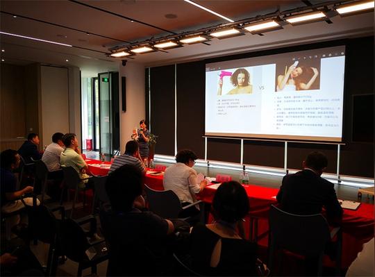 ——2018年深港澳青年创业峰会暨科技创新项目首场路演会活动在深举行