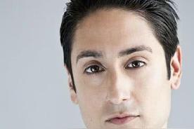 奥玛&middot;杜姆