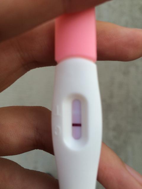 一个月来两次月经正常吗是什么原因