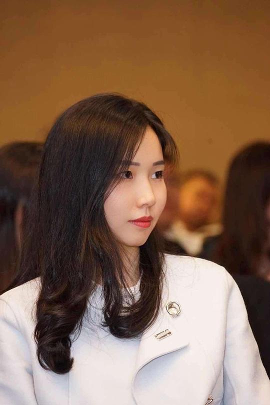 中国最漂亮的3个女富二代:身家过亿,其中两个还没结婚
