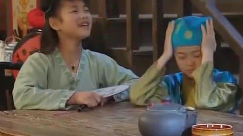 武林外传:小贝为了给客栈拉生意，让大家展示才艺，吸引顾客