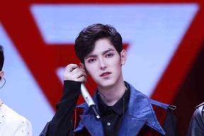 聚来提·马合木提