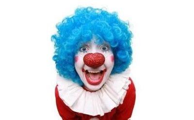 小丑的假面永远都是笑脸即使流泪,也没有人会注意.2.