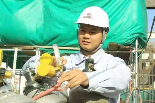 临漳退伍军人李继光：回乡带领老兵共同创业，被评为河北省最美农民工