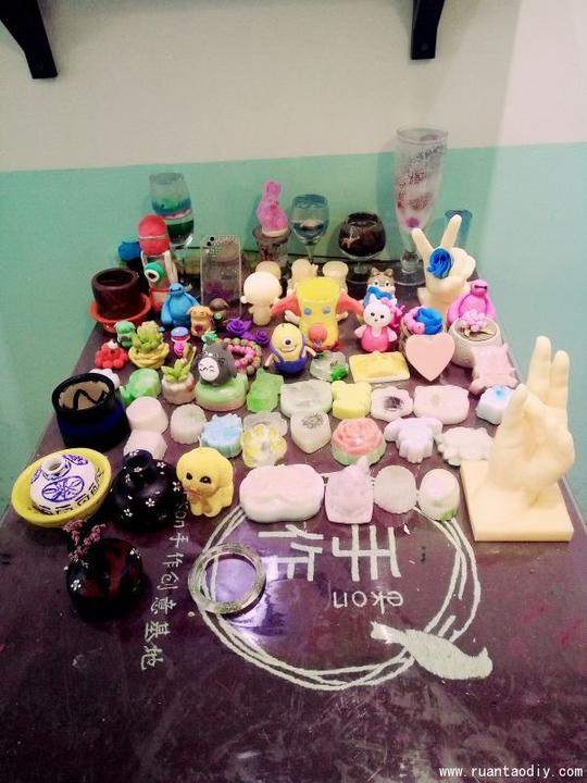 陶艺diy李女士的加盟店总店培训结束(图)_1