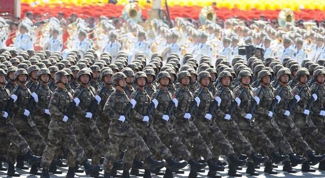 2019观看70周年阅兵观后感800字