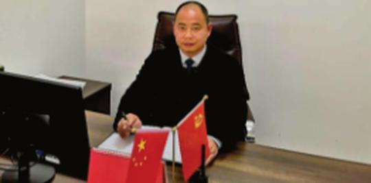 2019:04:02商讯陈昌斌是重庆人,之前从事的是钢材和煤矿生意.