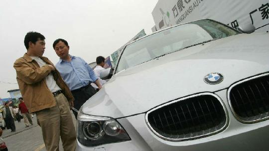 [转载]美国放手豪华车“倒卖”入华，中国豪车要降价?