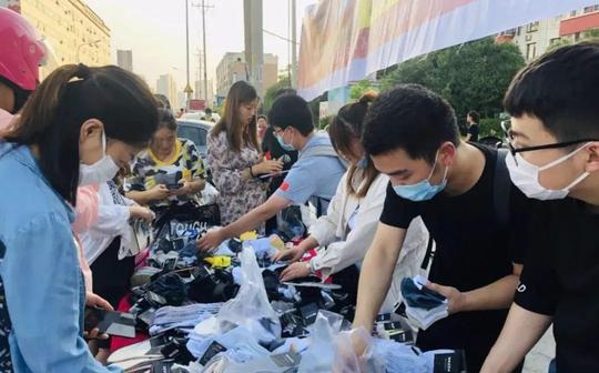 白手起家，推荐3个适合普通人的创业，小生意不起眼却很赚钱