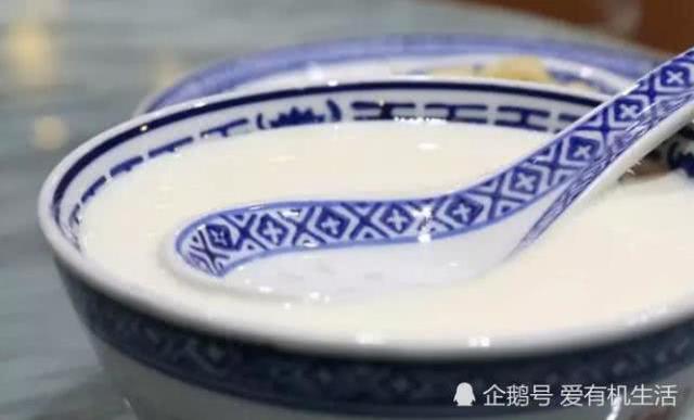 夏天早上可以喝冰水吗