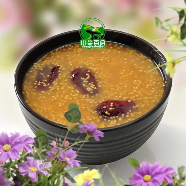 小米鸡蛋粥补脾胃