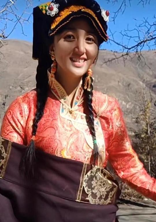网红拉姆被前夫纵火焚烧不幸去世，离婚前惨遭家暴，前夫照片曝光