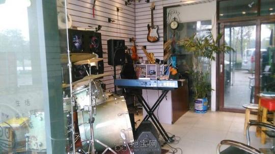 大学旁生意好琴行转让老板另有发展_南昌乐器