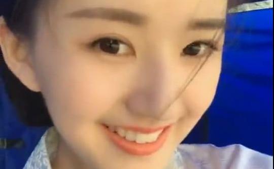 抖音小姐姐超萌超美眨眼杀合集