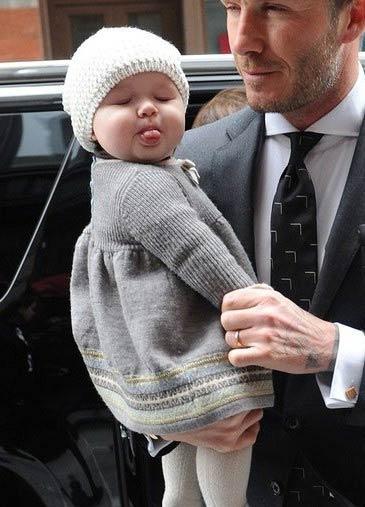 贝克汉姆的女儿小七视频