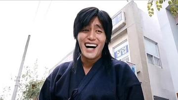 金馆长哈哈哈哈哈哈真好笑尴尬笑的表情包