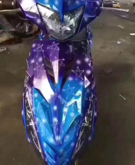 鬼火摩托车,货到付款,先给200装箱,可以的私,诚信交易