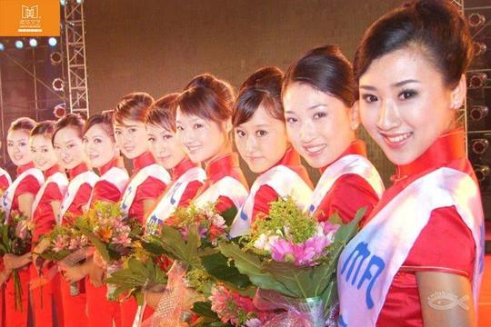 公司经过三年发展由最初3位大学生生创业团队发展到50多人