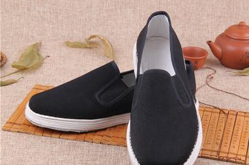 石家庄市哪里卖帆布鞋的