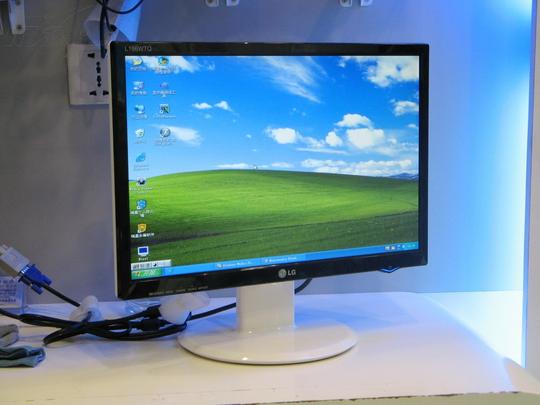 lgl196wtq液晶显示器产品图片20素材-it168液晶显示器