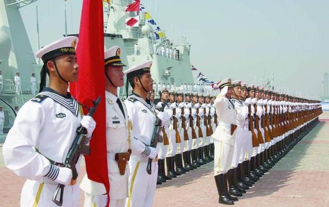 观看国庆阅兵式的观后感400字