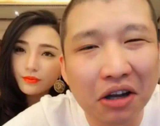 快手大乱！两大一哥被封、第一女主播退网，二驴子：封杀的漂亮！