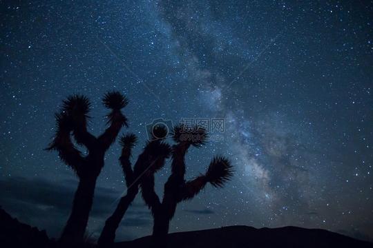 漫天的星空坠落