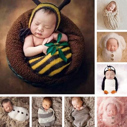 如何用家里的道具给宝宝拍满月照