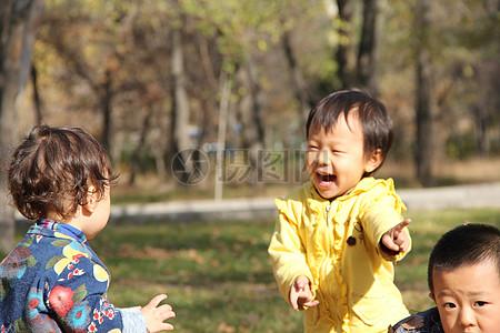 宝宝不开心图片_宝宝不开心素材_宝宝不开心