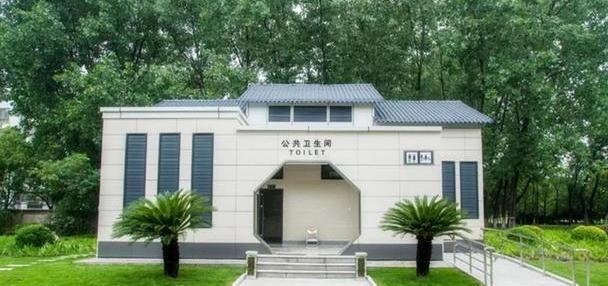 孩子不愿意在公共厕所上厕所怎么办