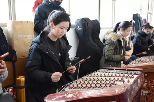 一把大提琴价值10万元!山艺音乐学院院长答疑:乐器考试没有冷门!